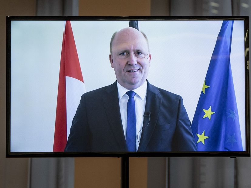 Uwe Becker © Hessische Landesvertretung/Mélanie Wenger Uwe Becker, Staatssekretär für Europaangelegenheiten der Hessischen Landesregierung, in einem kurzen Videogrußwort.